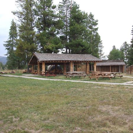 Eagle Ridge Ranch Villa Island Park Exteriör bild